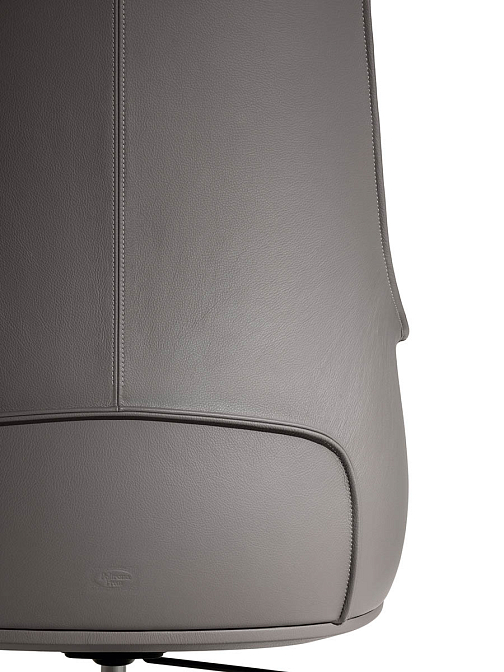 Archibald Task | Office chair