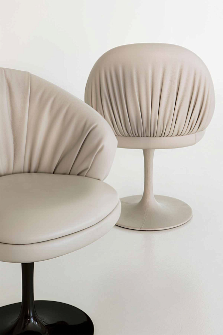 Fandango Swivel 