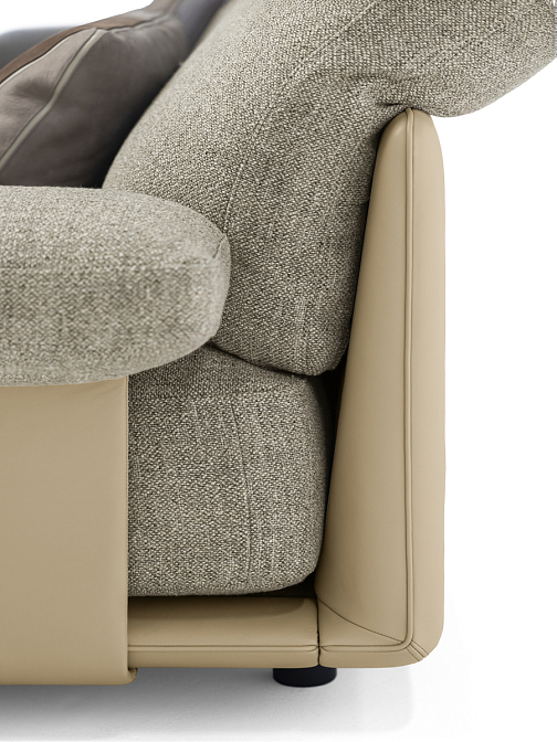 Blisscape | Sofa