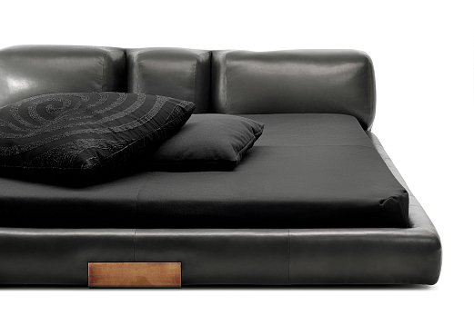 DC Bed